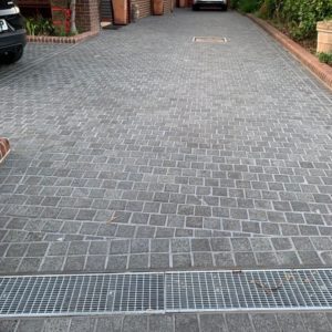 Cobblestone Driveway Tiling